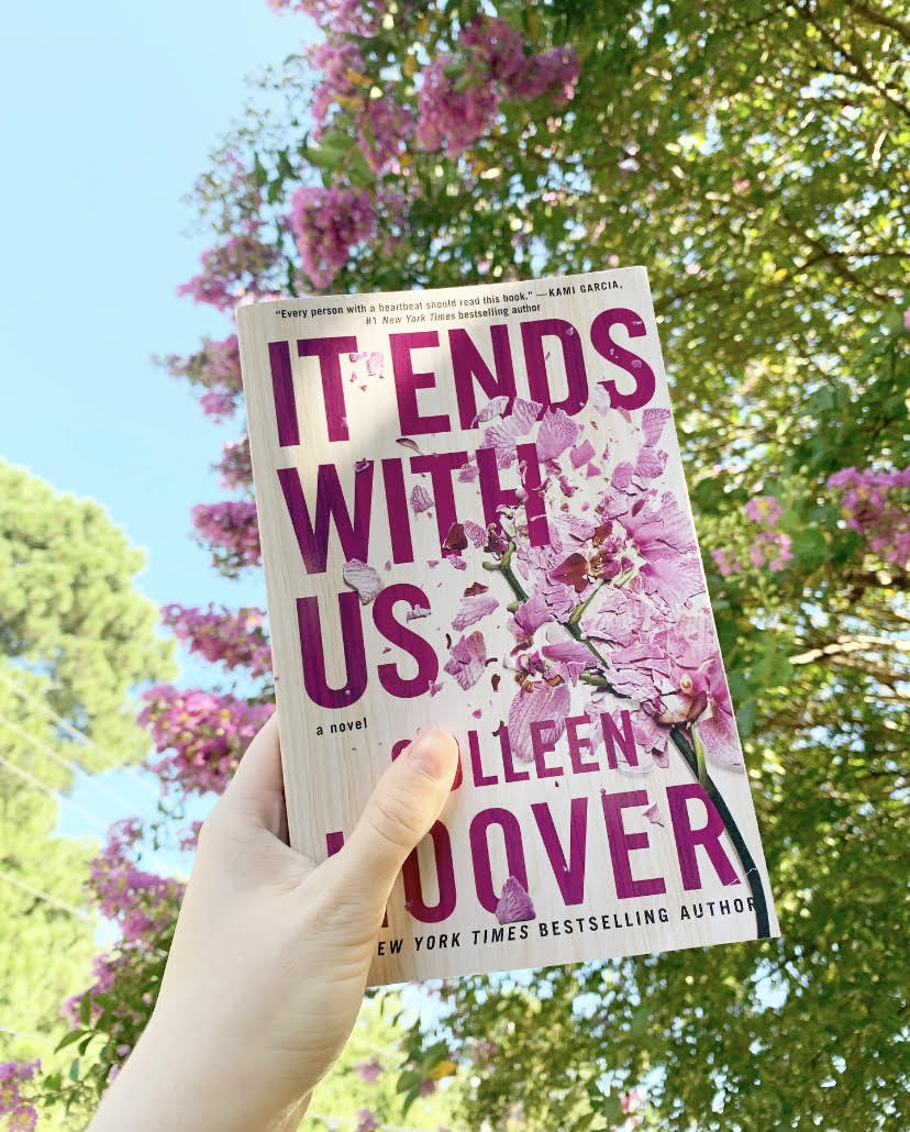 Book Review – It Ends With Us By: Colleen&nbsp;Hoover